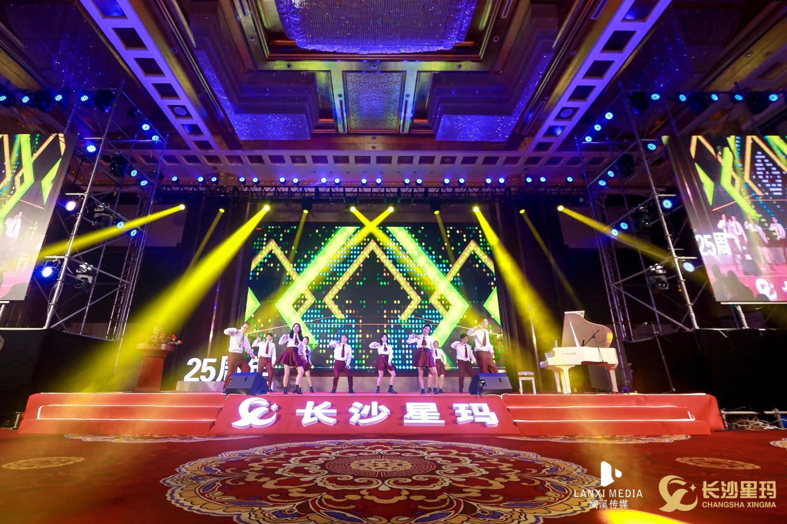 c496e95ee2cf023b3f25c516fe53d99_副本.jpg